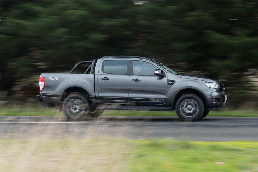  Ford Ranger Double Cab FX4 2017 года  (AU) (фото 34 из 40)